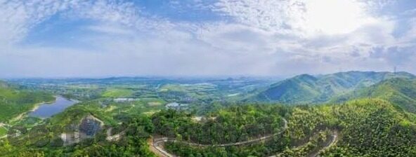 伦理香港电影院-伦理视角下的香港电影院，文化传承与道德实践的交汇点